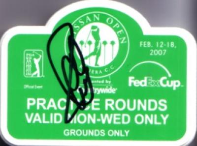 Charles Howell autographed 2007 Nissan Open practice round badge