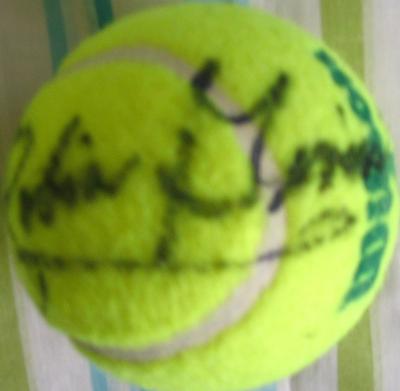 Robin Givens autographed tennis ball
