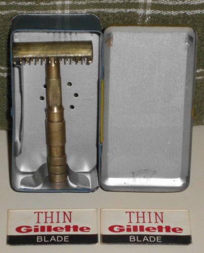 1920s Optimo Safety Razor w Case and Blades
