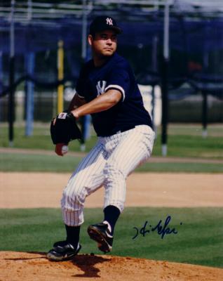 Hideki Irabu autographed New York Yankees 8x10 photo