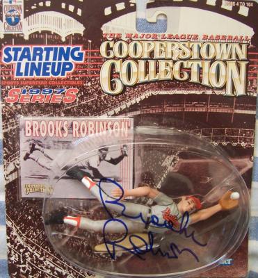 Brooks Robinson autographed Baltimore Orioles 1997 Kenner Starting Lineup