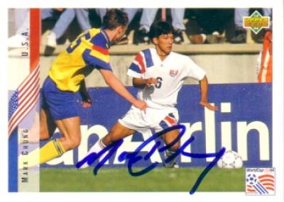 Mark Chung autographed U.S. Soccer 1994 Upper Deck card