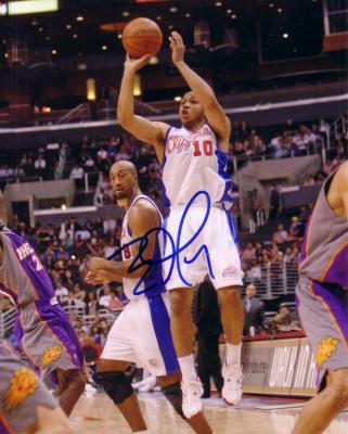 Eric Gordon autographed Los Angeles Clippers 8x10 photo