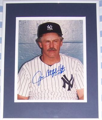 Catfish Hunter autographed New York Yankees 8x10 photo matted & framed