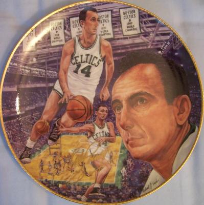 Bob Cousy autographed Boston Celtics Gartlan commemorative plate