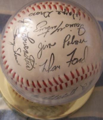 1984 Baltimore Orioles team facsimile autographed baseball