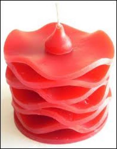 Wave Red Decorative Candle - Round