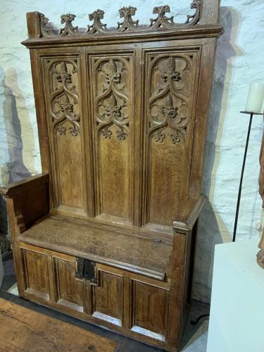 Antique Oak Chairs - Oak Settles At Period Oak Antiques UK