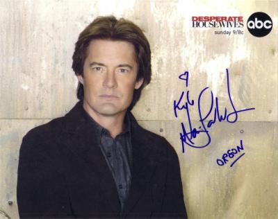 Kyle MacLachlan autographed 8x10 Desperate Housewives photo