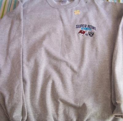 Super Bowl 37 embroidered sweatshirt MEDIUM NEW