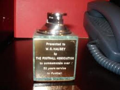 Memorabilia;  Memorabilia Lighter Presented to W.G.Halsey by The Football Association