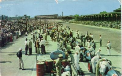 1950s Indianapolis Motor Speedway (Indy 500) postcard