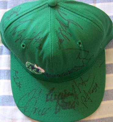 1994-95 Dallas Mavericks team autographed cap (Jim Jackson Jamal Mashburn)