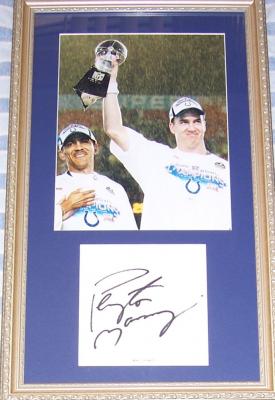 Peyton Manning autograph framed with Indianapolis Colts Super Bowl 41 8x10 celebration photo (UDA)