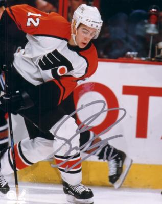Simon Gagne autographed Philadelphia Flyers 8x10 photo