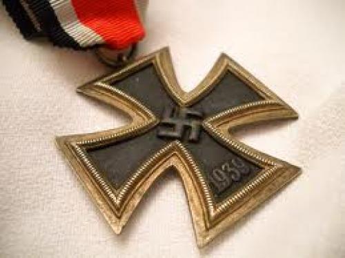 Militaria: WW2 Militaria,German Cross