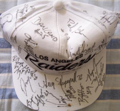 1994 Raiders team autographed cap (Willie Brown Vince Evans James Jett Napoleon McCallum Jim Otto)
