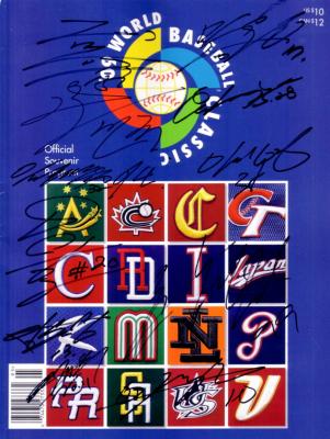 2009 Korea team autographed World Baseball Classic program Hyunjin Ryu