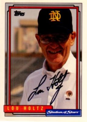Lou Holtz autographed Notre Dame 1992 Topps card