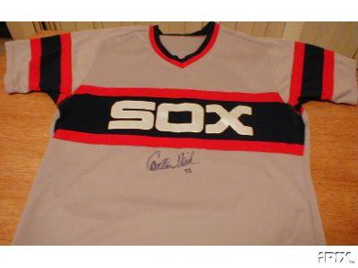 Carlton Fisk autographed Chicago White Sox 1985 authentic Mitchell & Ness throwback jersey