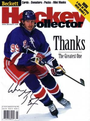 Wayne Gretzky autographed New York Rangers retirement 1999 Beckett Hockey magazine