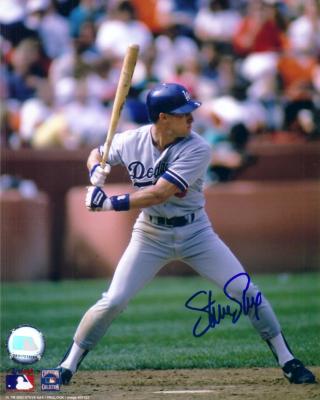 Steve Sax autographed Los Angeles Dodgers 8x10 photo