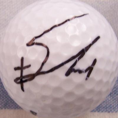 Jiyai Shin autographed golf ball