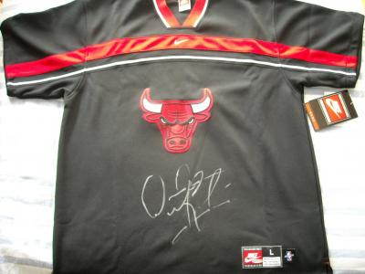 Dennis Rodman autographed Chicago Bulls Nike warmup jersey or shooting shirt UDA