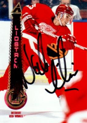 Nicklas Lidstrom autographed Detroit Red Wings 1994-95 Pinnacle card
