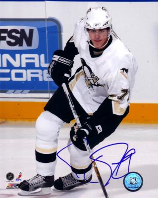 Evgeni Malkin autographed Pittsburgh Penguins 8x10 photo