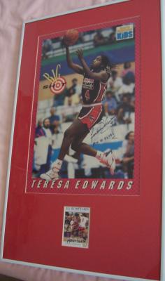 Teresa Edwards autographed US Olympic card & poster matted & framed