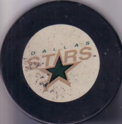 Dallas Stars logo puck