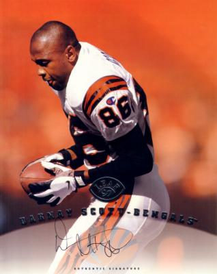 Darnay Scott certified autograph Bengals 1997 Leaf 8x10 photo card