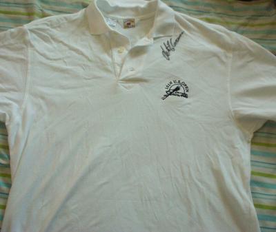 Retief Goosen autographed 2001 U.S. Open golf shirt
