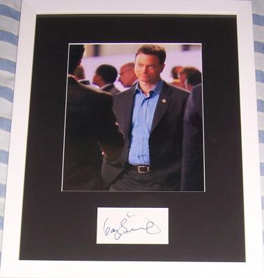 Gary Sinise autograph matted & framed with 8x10 photo