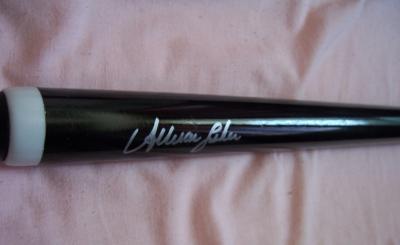 Allison Fisher (billiards) autographed cue stick