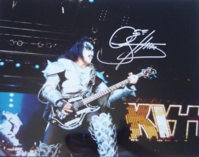 Gene Simmons autographed KISS concert 11x14 photo