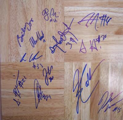2008-09 UConn Final 4 team autographed floor (Jim Calhoun Jeff Adrien A.J. Price Hasheem Thabeet)