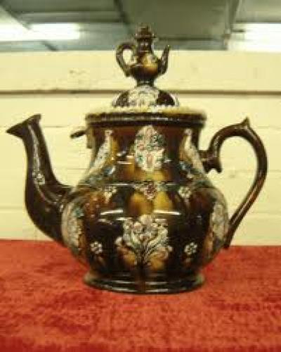 Decorative Antique Ceramic Bargeware 