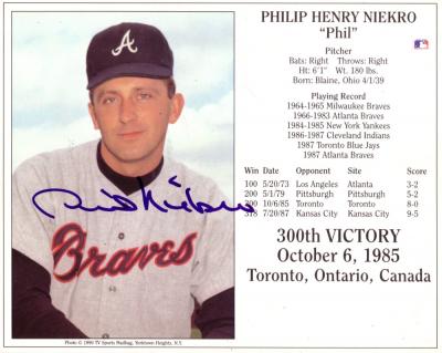 Phil Niekro autographed 300th Win 8x10 photo card