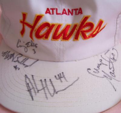 Matt Bullard Craig Ehlo Alan Henderson Cuonzo Martin autographed 1995-96 Atlanta Hawks cap